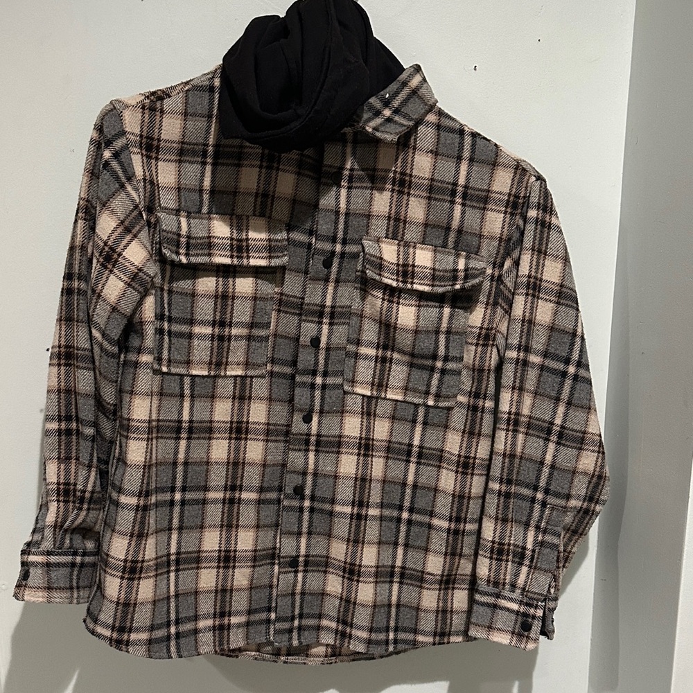 Zara Plaid Shirt Jacket in Black and Cream